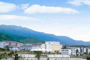 云南建設(shè)學校圖片