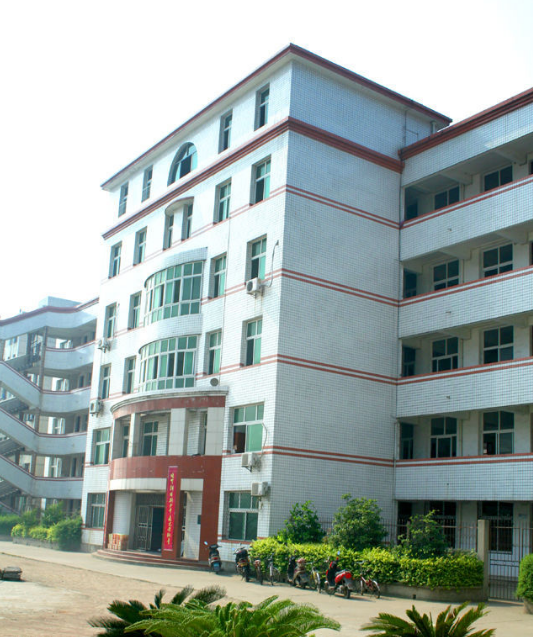 鄂州高新技術(shù)學校
