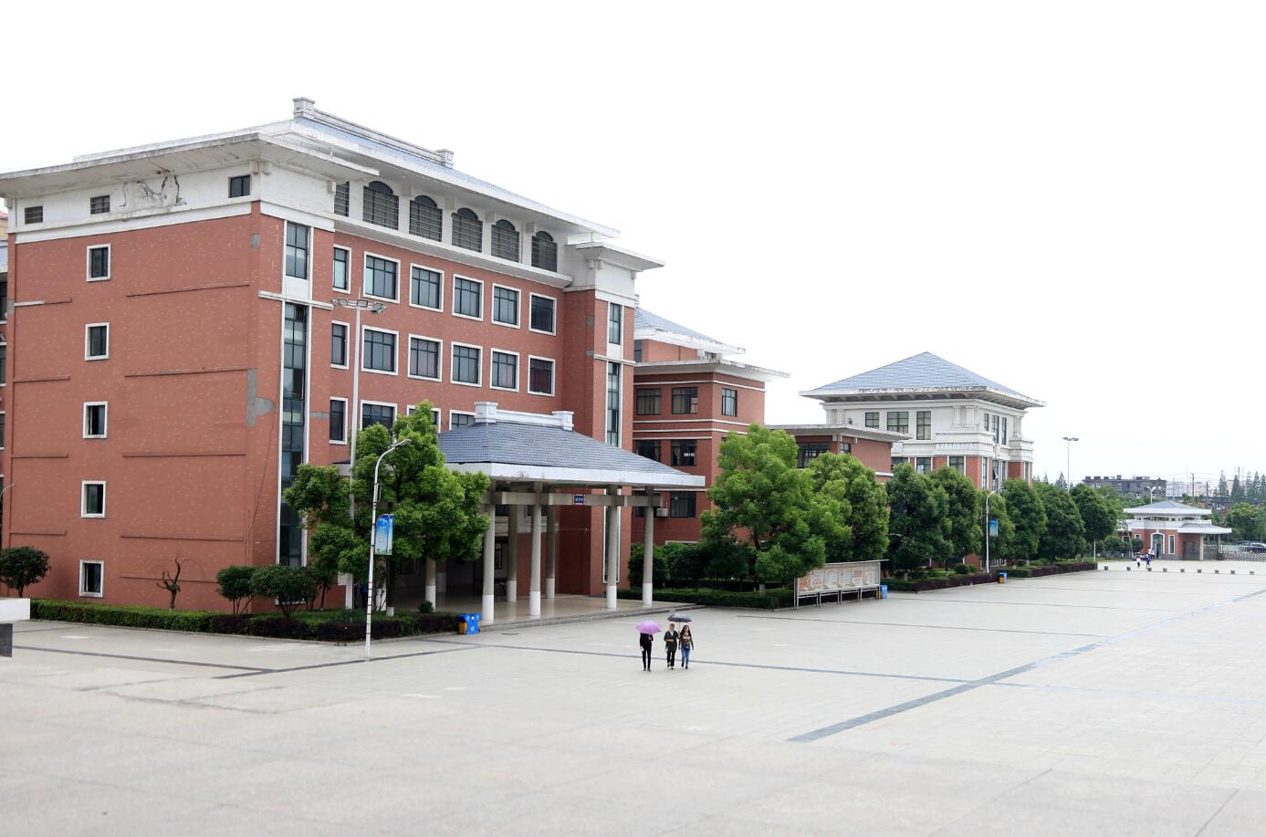 荊州市機械電子工業(yè)學(xué)校有哪些專業(yè)、招生專業(yè)