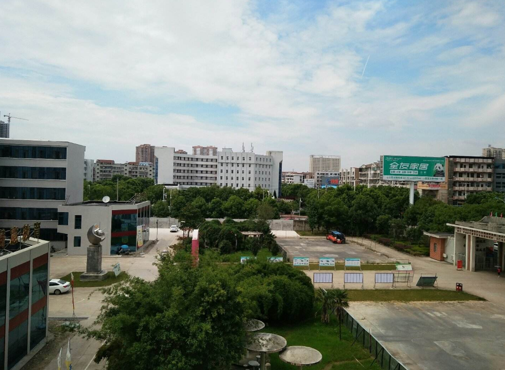 漢川市中等職業(yè)技術(shù)學(xué)校
