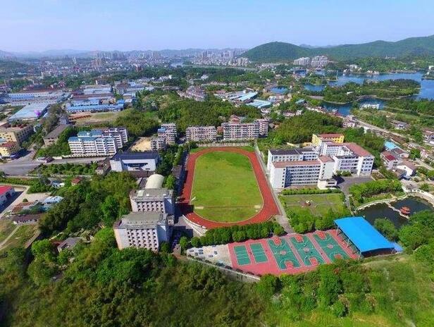 赤壁市職業(yè)教育（集團(tuán)）學(xué)校、招生計(jì)劃