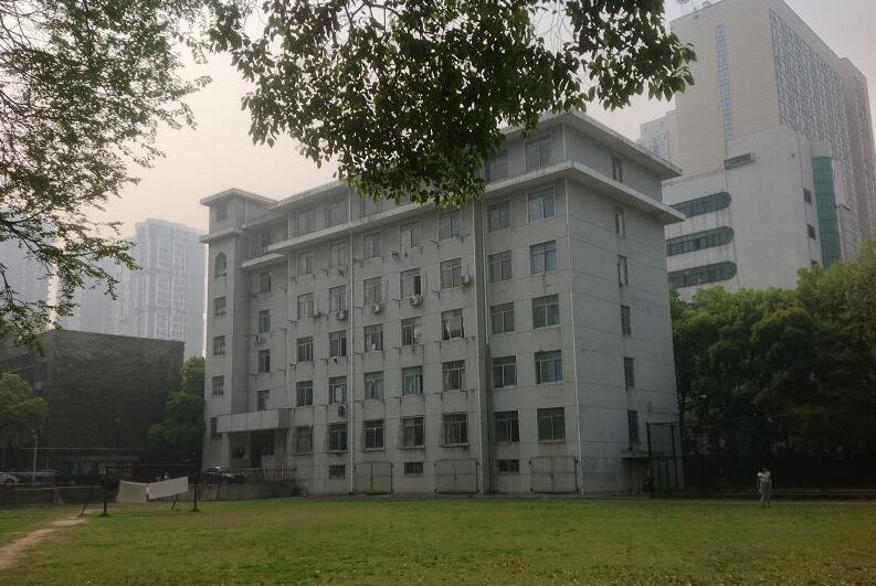 湖北省現(xiàn)代技術(shù)學(xué)校招生條件、招生對(duì)象、招生分?jǐn)?shù)