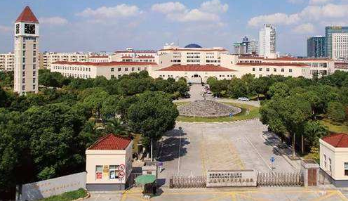 許昌市體育運動學校