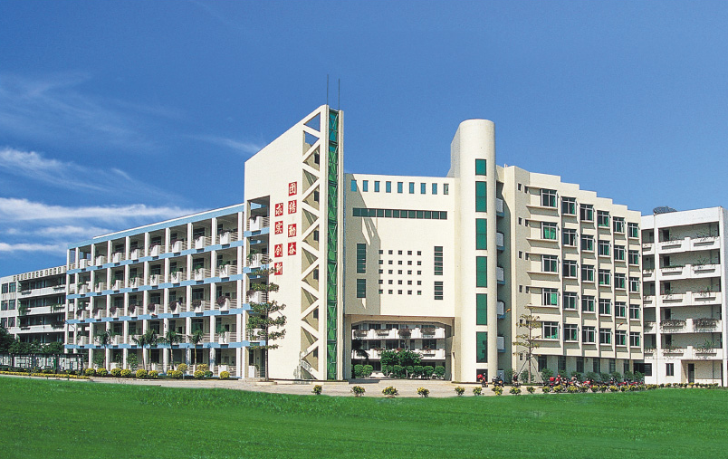 佛山市南海區(qū)鹽步職業(yè)技術(shù)學(xué)校宿舍環(huán)境、寢室環(huán)境