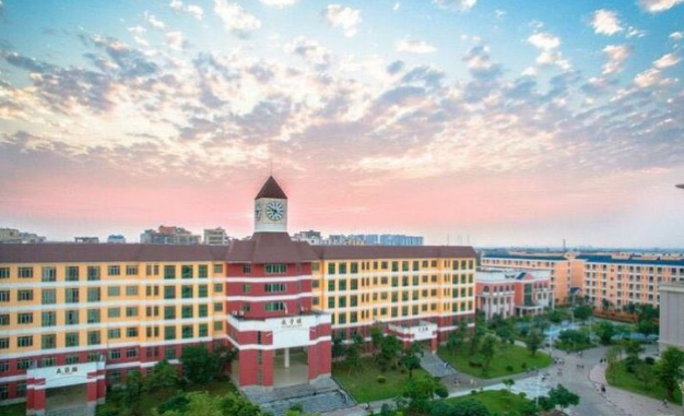 湛江市寸金中等專業(yè)學(xué)校招生要求、學(xué)校招生對象