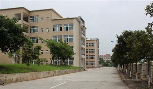 四川省綿陽財(cái)經(jīng)學(xué)校圖片、照片
