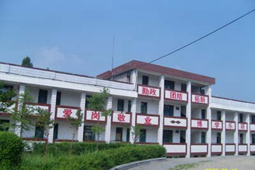 巴中市巴州區(qū)化成職業(yè)中學(xué)圖片、照片