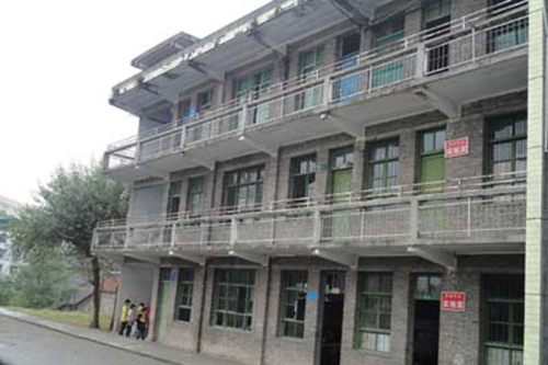 巴中市巴州區(qū)化成職業(yè)中學(xué)圖片、照片