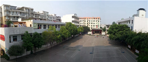 成都市天府新區(qū)成人中等專業(yè)學校圖片、照片