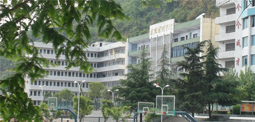 四川省達(dá)縣職業(yè)高級(jí)中學(xué)圖片、照片