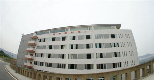 四川自貢市高級(jí)技工學(xué)校圖片、照片
