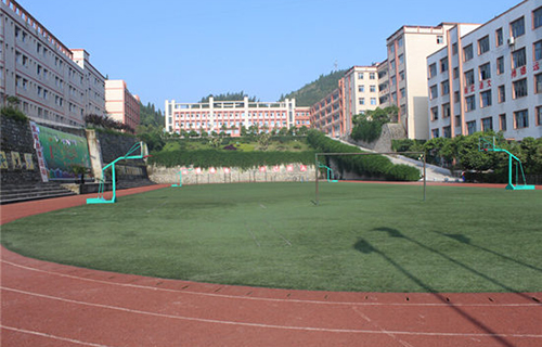 重慶涪陵信息技術(shù)學(xué)校籃球場