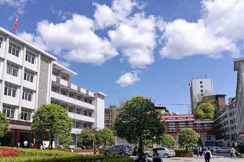 四川省電子商務學校（四川省糧食經(jīng)濟學校）教學大樓