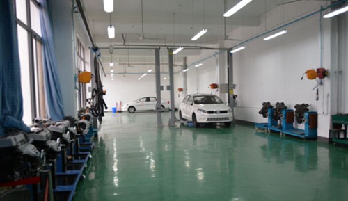 崇州職業(yè)教育培訓中心汽車維修