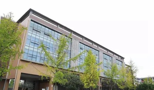 郫縣友愛職業(yè)技術(shù)學(xué)校校園建筑