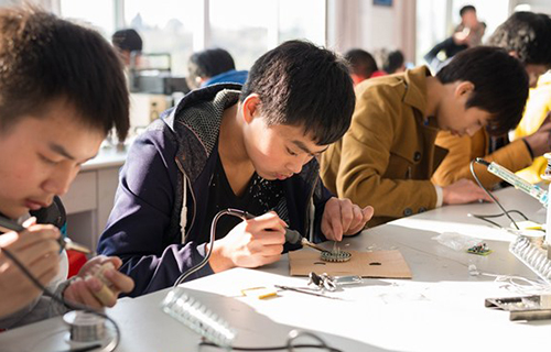 重慶市秀山職教中心電子技術(shù)應(yīng)用 重慶市秀山職教中心電子技術(shù)應(yīng)用