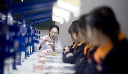 成都百年農工子弟職業(yè)學校專業(yè)實訓2