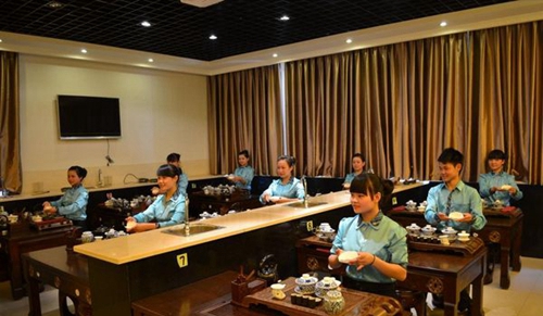 成都市天府新區(qū)成人中等專業(yè)學(xué)校茶藝實(shí)訓(xùn)