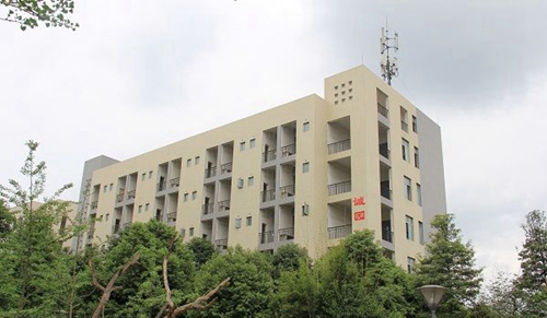 大邑縣技工學校宿舍樓3