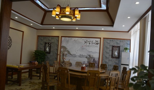 成都信息技術(shù)學(xué)校餐廳
