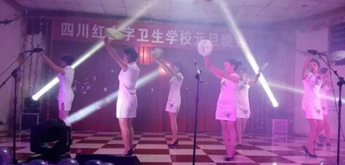 四川紅十字衛(wèi)生學(xué)校元旦晚會3