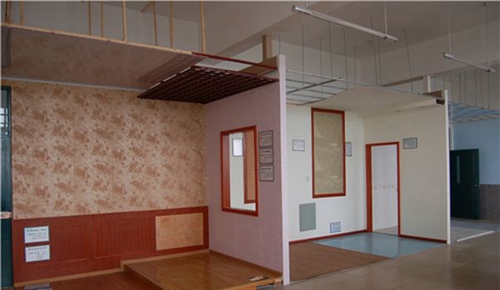四川礦產(chǎn)機電技師學院建筑裝飾實訓室