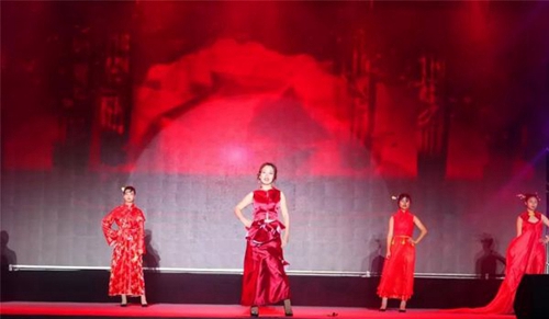  四川省高縣職業(yè)技術(shù)學(xué)校走秀《服裝秀》27