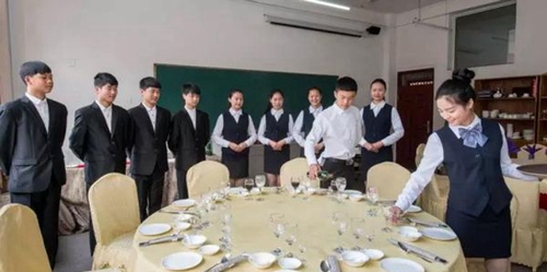 四川省南江縣職業(yè)中學(xué)餐飲實(shí)訓(xùn)