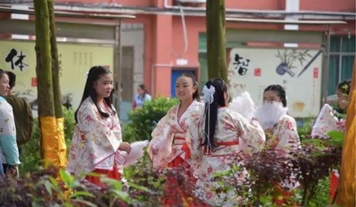 達(dá)州華南理工職業(yè)技術(shù)學(xué)校青春風(fēng)采