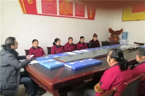 大竹縣中峰職業(yè)技術學校餐飲人員培訓會