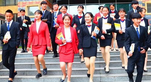 峨邊彝族自治縣職業(yè)高級中學校學生風采