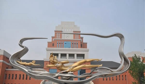 四川文化產業(yè)職業(yè)學院校園標志物