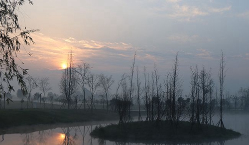 德陽(yáng)城市軌道交通職業(yè)學(xué)院冬日晨曦