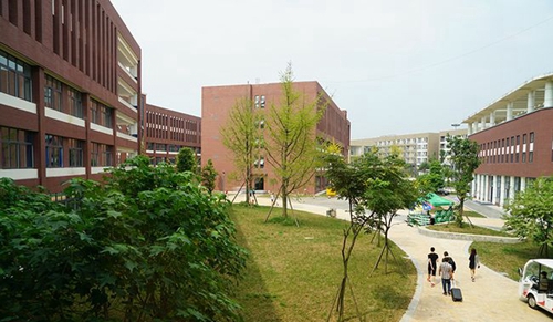 德陽(yáng)城市軌道交通職業(yè)學(xué)院校園生活
