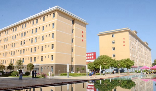 四川電子機械職業(yè)技術學院生活服務區(qū)
