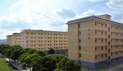 四川電子機械職業(yè)技術學院校園西區(qū)學生公寓
