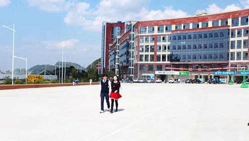 貴州城市職業(yè)學(xué)院校園MV拍攝花絮