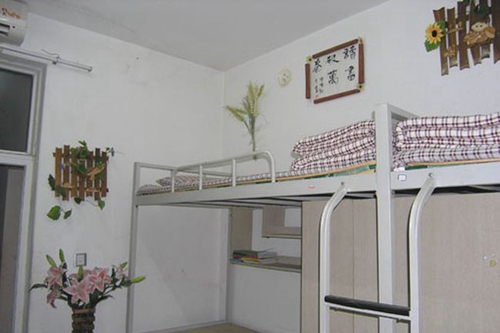 成都七中實(shí)驗(yàn)學(xué)校學(xué)生寢室