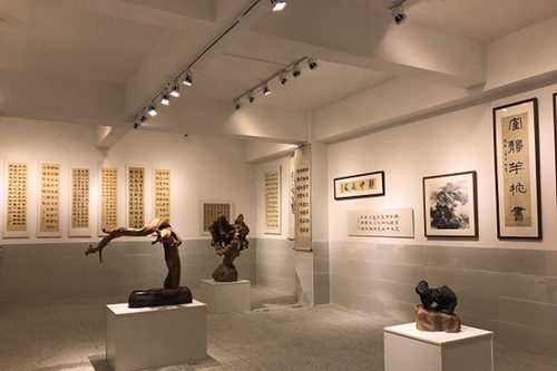 北二外成都附中校園展品2