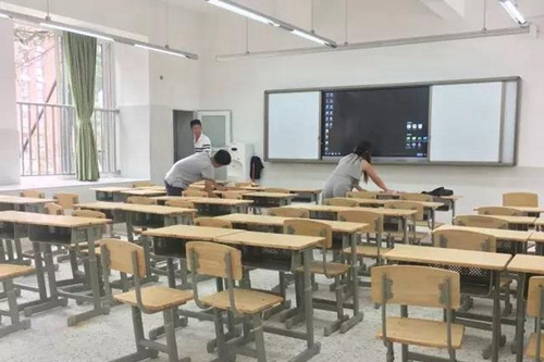 成都外國語學(xué)校高新校區(qū)教室
