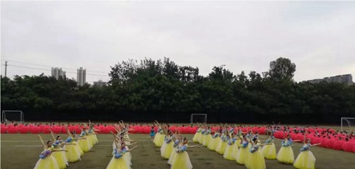 成都七中嘉祥外國語學校（成華校區(qū)）開幕表演