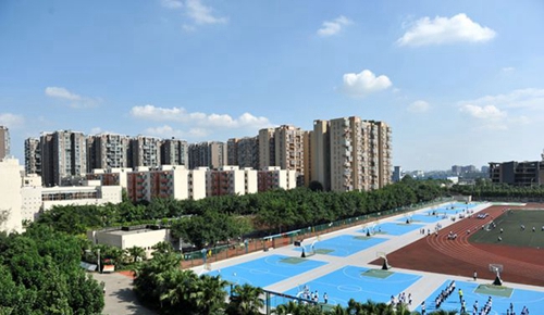 成都棠湖外國語學(xué)校操場