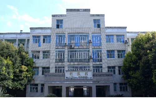 成都棠湖外國語學(xué)校實(shí)驗(yàn)樓