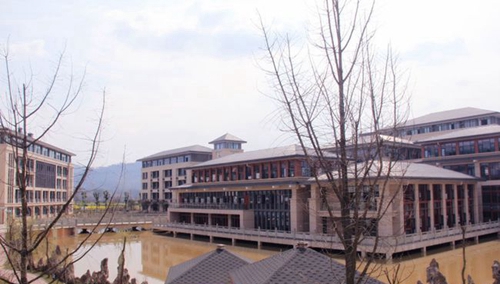 四川省蒲江縣蒲江中學校園美景