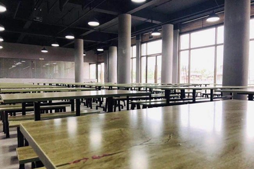 成都三藝棠畫室食堂環(huán)境
