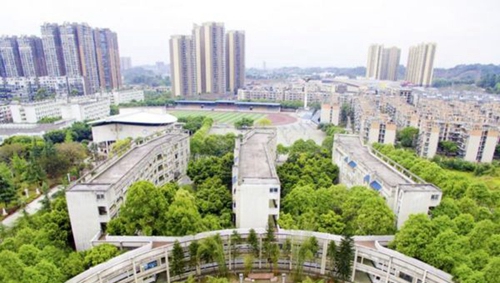 樂(lè)山一中校園風(fēng)光
