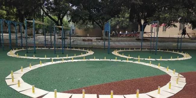 新都泰興中學(xué)校園一角