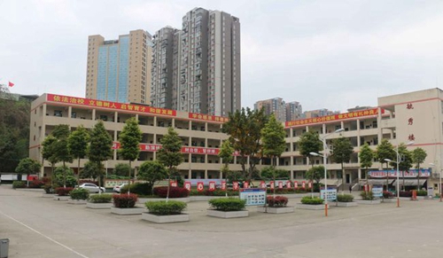 樂至縣吳仲良中學(xué)高三校區(qū)