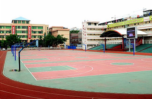 成都市新都區(qū)升庵中學操場
