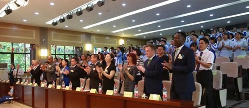 成都石室中學(xué)(劍橋國際高中)畢業(yè)典禮